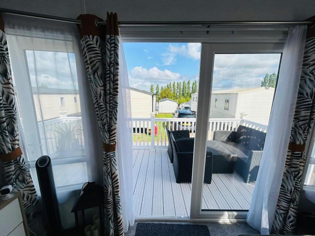 Hotel Sunset Terrace Rockley Park Haven Lytchett Minster Exterior foto